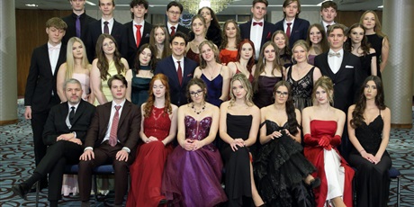 Powiększ grafikę: Klasa 4B z wychowawcą