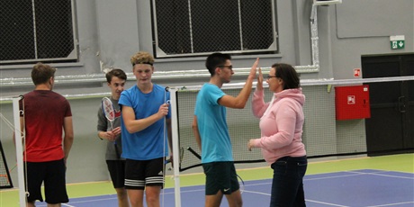 Powiększ grafikę: kolejne-medale-wywalczone-przez-uczniow-ii-lo-w-badmintonie-druzynowym-116217.jpg