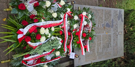 Powiększ grafikę: Płyta Pomordowanych Nauczycieli